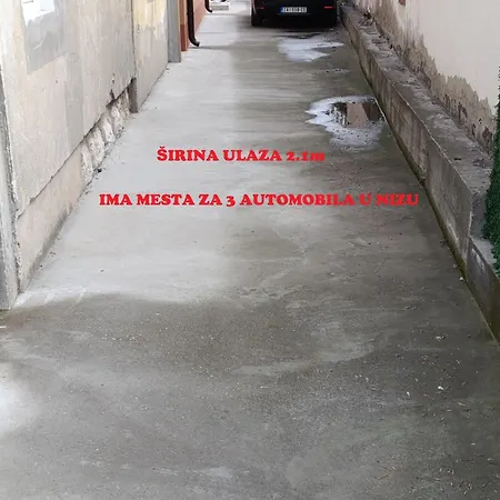 Garfield Family 2 Apartment Soko Banja