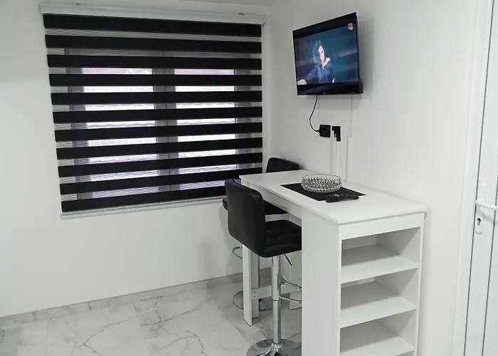 아파트 Garfield Family 2 *