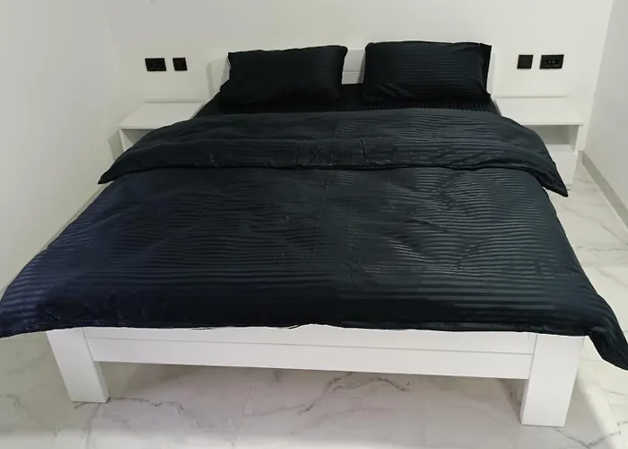 Garfield Family 2 아파트 소코 반자